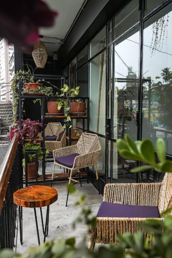 Black Llama Hostel Miraflores Lima Bagian luar foto