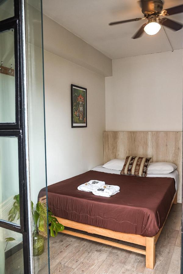 Black Llama Hostel Miraflores Lima Bagian luar foto